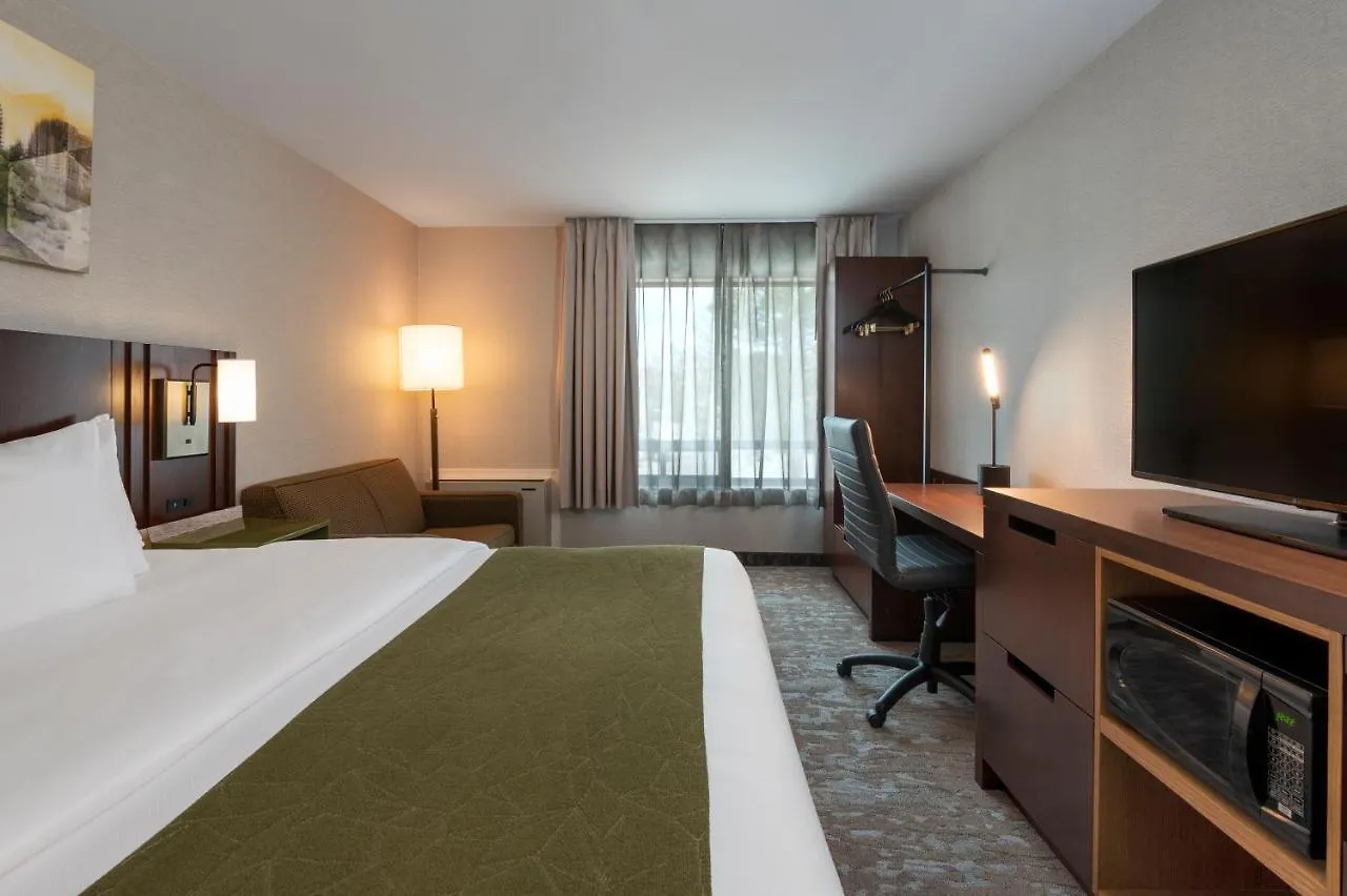 Comfort Inn Cambridge Canada