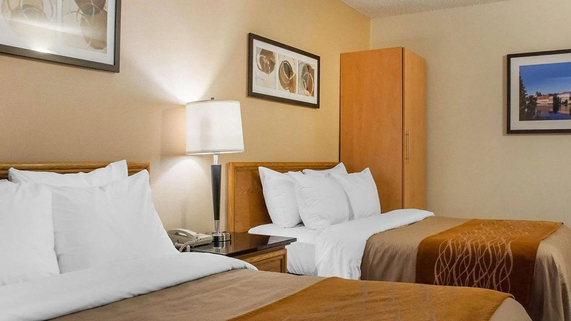 Comfort Inn Cambridge 3*,  Canada