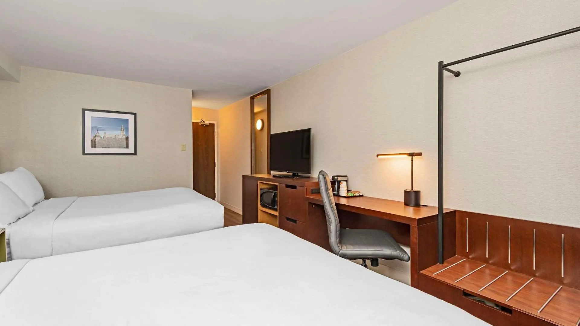 Comfort Inn Cambridge 3*,