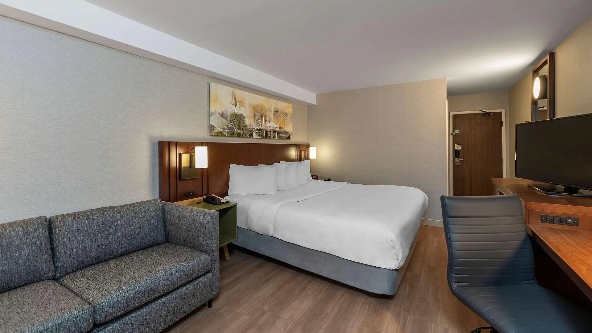 ***  Comfort Inn Cambridge Canada