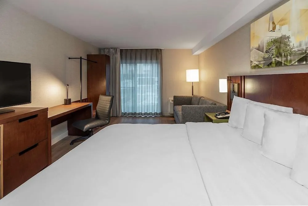 Comfort Inn Cambridge Canada